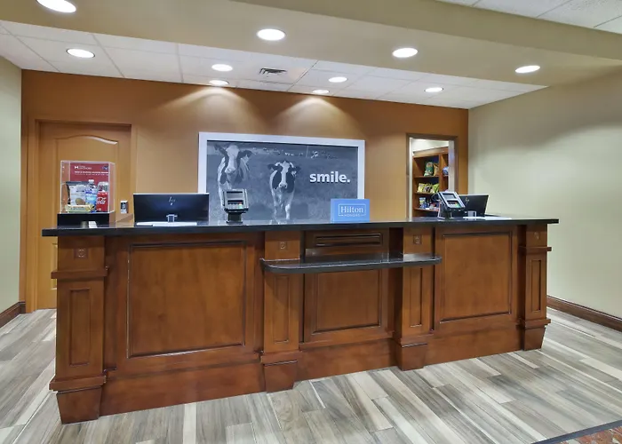Hampton Inn & Suites Wichita-Northeast