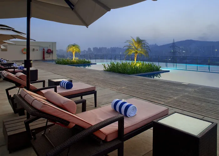 Holiday Inn Mumbai International Airport By Ihg