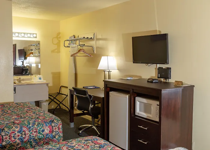 Americas Best Value Inn Chanute