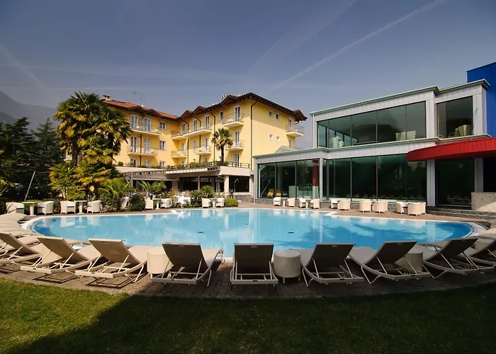 Villa Nicolli Romantic Resort - Adults Only Riva del Garda