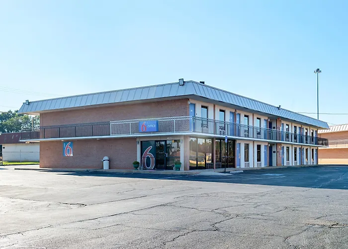 Motel 6-Perry, Ga