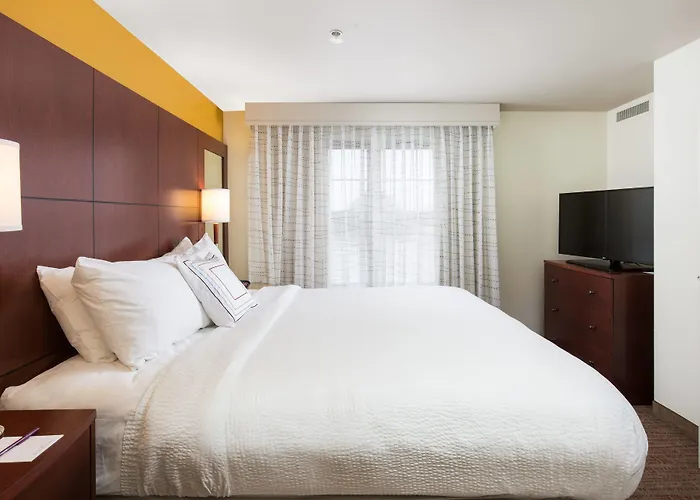Residence Inn By Marriott Springfield Old Keene Mill