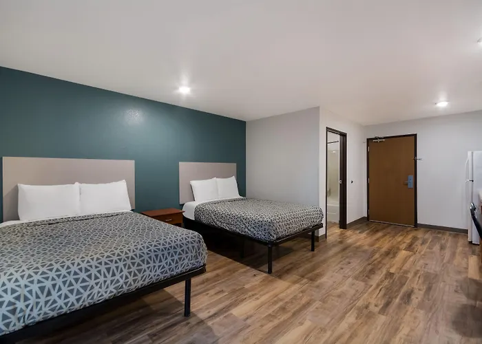 Woodspring Suites Lexington Southeast