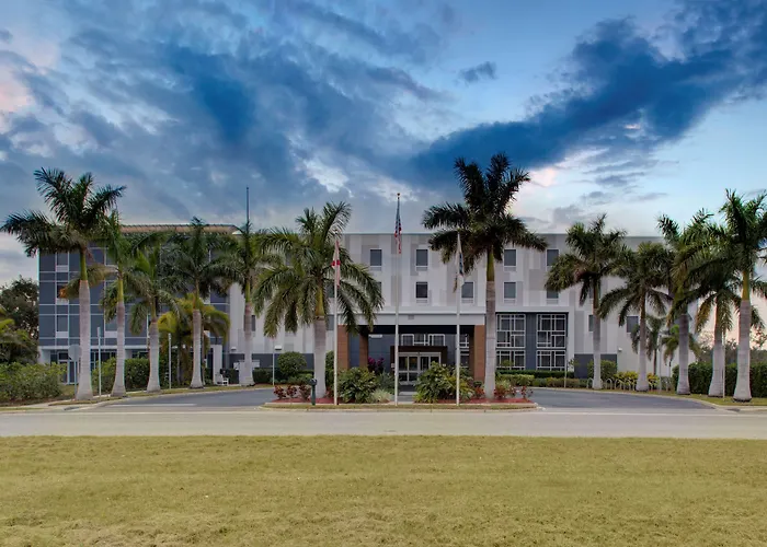 Hampton Inn & Suites Sarasota / Bradenton - Airport