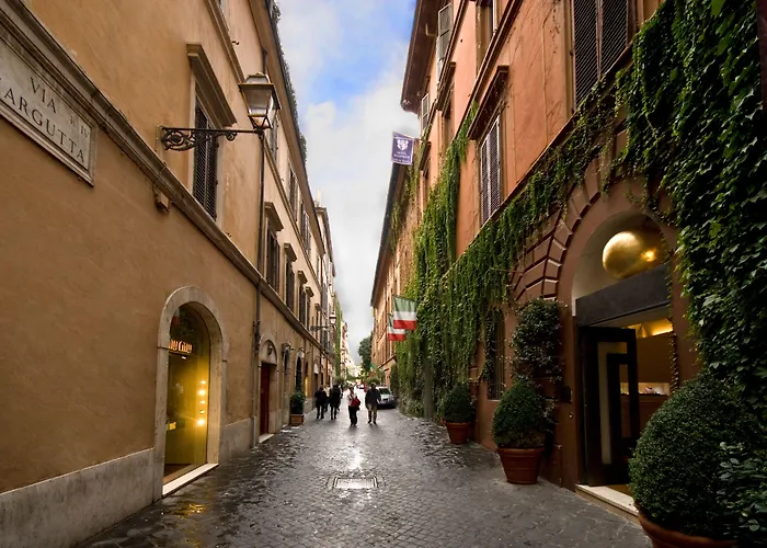 Hotel Manfredi Suite In Rome