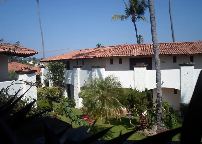 Cabo Blanco Hotel&Marina
