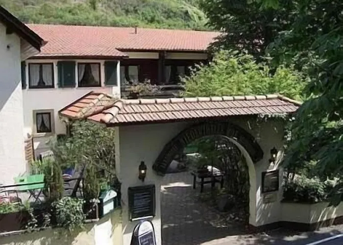 Landhotel Niederthaeler Hof