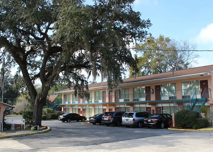 Travelers Inn Gainesville