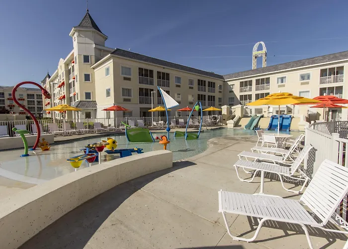 Cedar Point Hotel Breakers