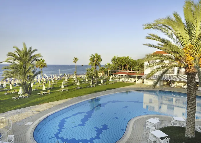 Akti Beach Hotel&Village Resort