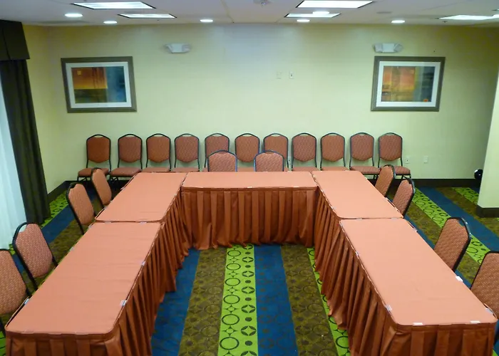 Holiday Inn Express Hotel & Suites Twentynine Palms By Ihg