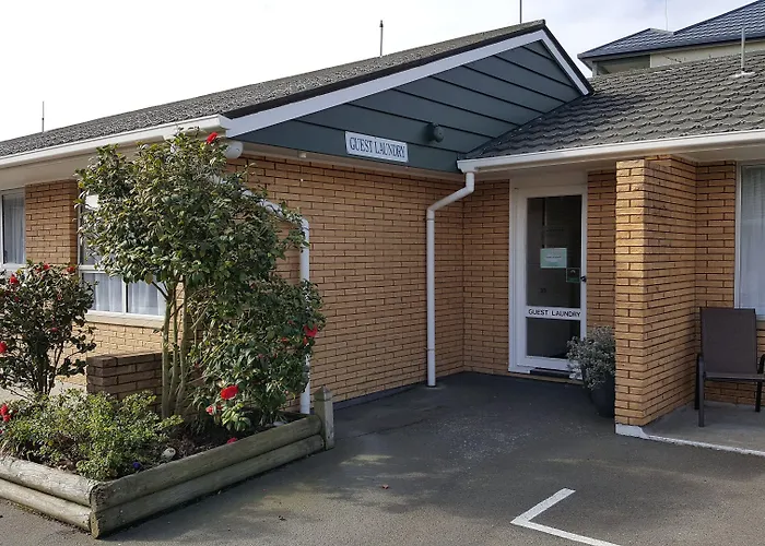 Aalton Motel