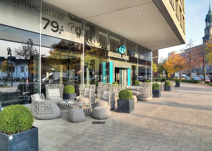 Motel One Hamburg Am Michel