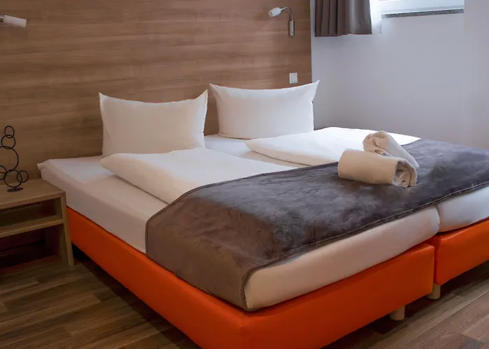 Orange Hotel und Apartments Neu-Ulm