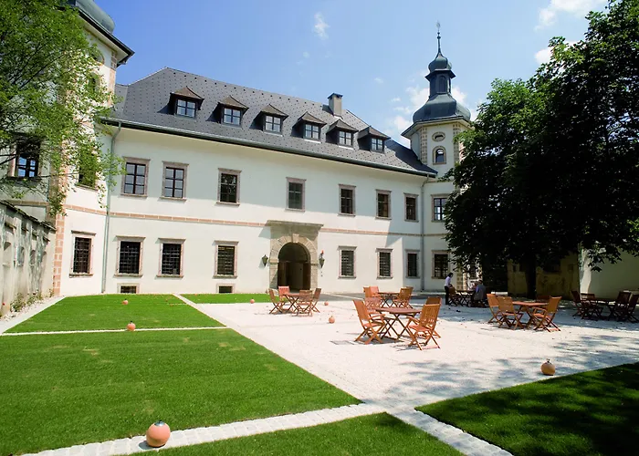 Jufa Hotel Schloss Roethelstein