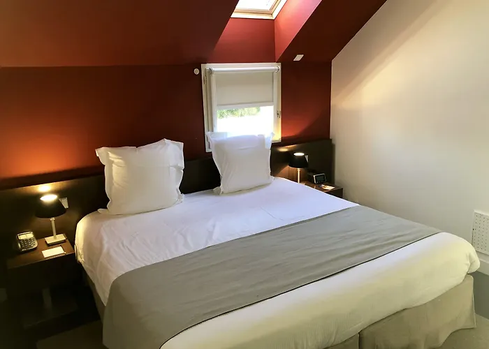 Les Pleiades Hotel-Spa-Restaurant Barbizon
