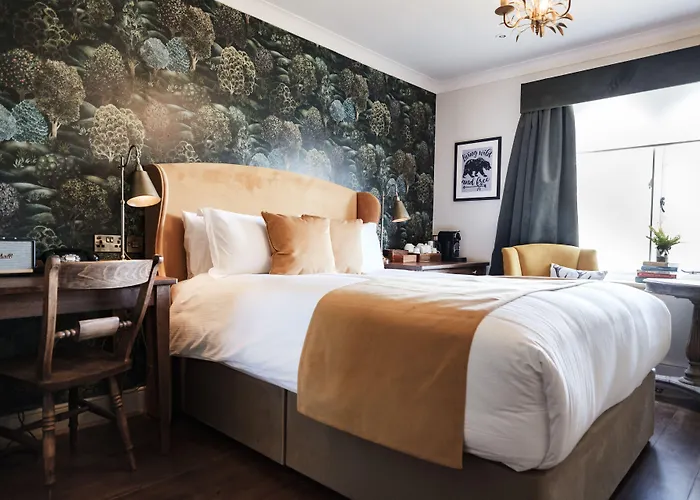 Bear Of Burton Hotel Christchurch 