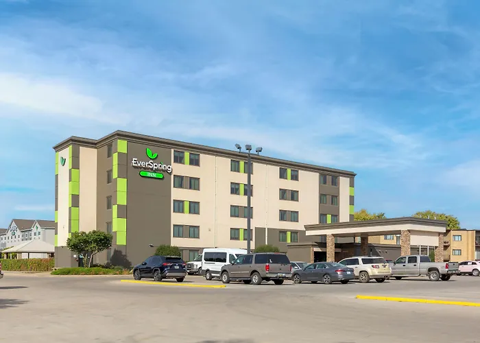Everspring Inn