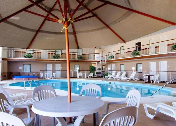 Knights Inn & Suites Emporia