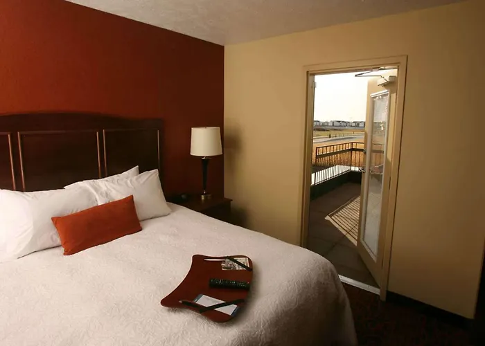 Hampton Inn & Suites Fargo Medical Center