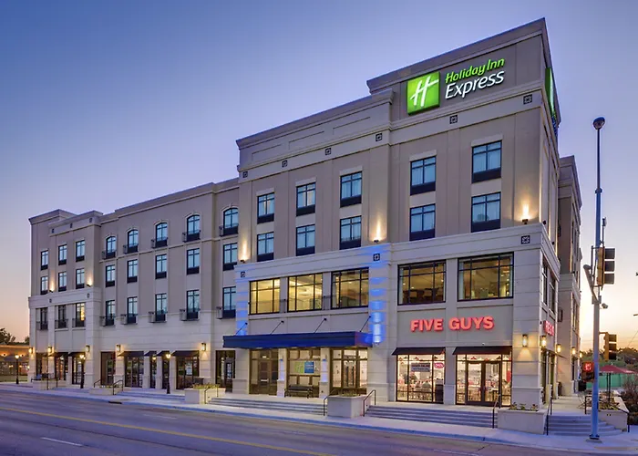 Holiday Inn Express & Suites - Kansas City Ku Medical Center By Ihg