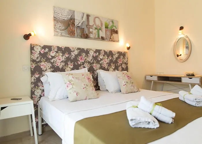 Aurora Beach Hotel Agios Ioannis Peristerion