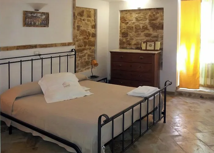 Le Case Dello Zodiaco albergo diffuso