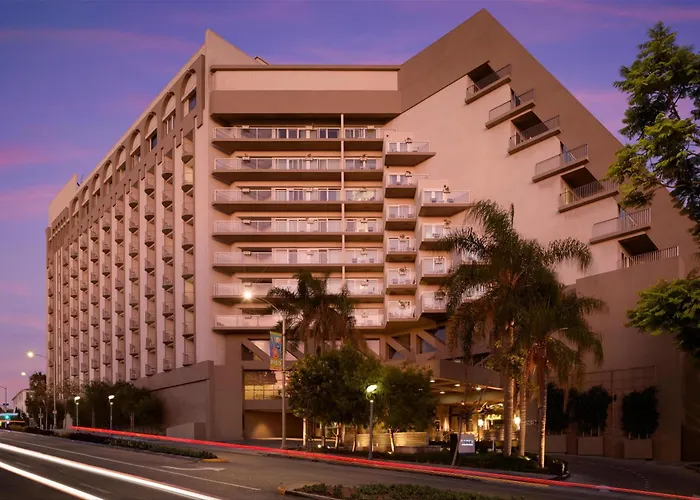 Hyatt Centric Delfina Santa Monica Hotel