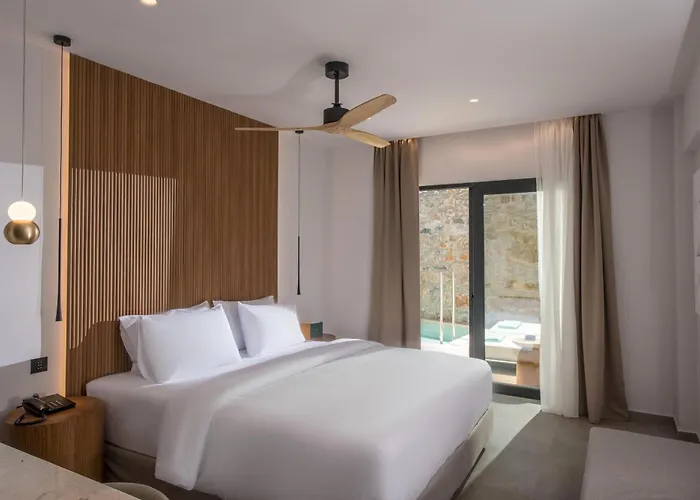 Noble Hotel & Suites - Adults Only