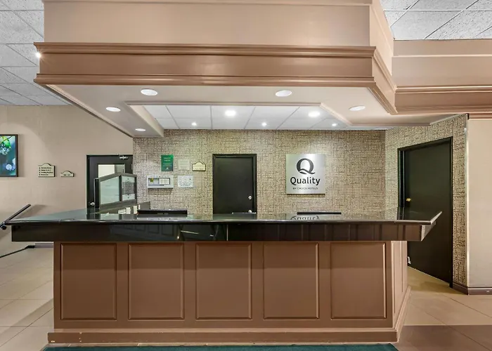 Quality Inn & Conference Centre Midland