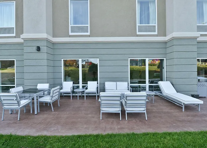 Hampton Inn & Suites Greensboro/Coliseum Area