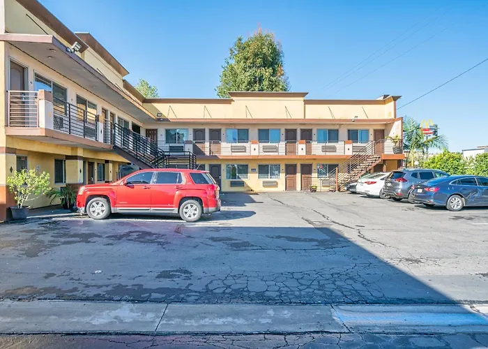 Starlight Inn South El Monte