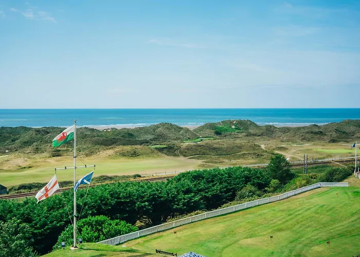 Aberdyfi Dog Friendly Hotels