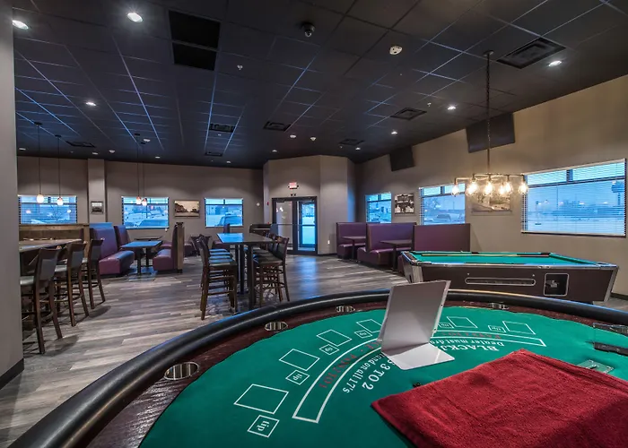 Astoria Hotel & Event Center