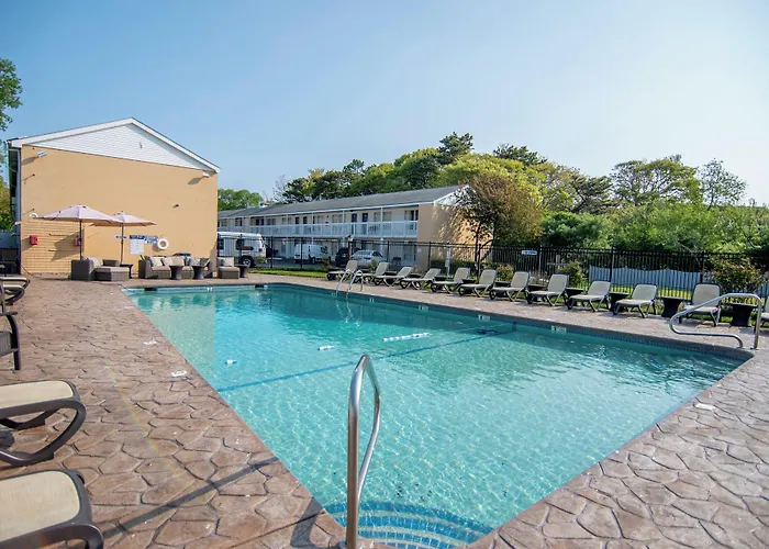 Truro Dog Friendly Hotels