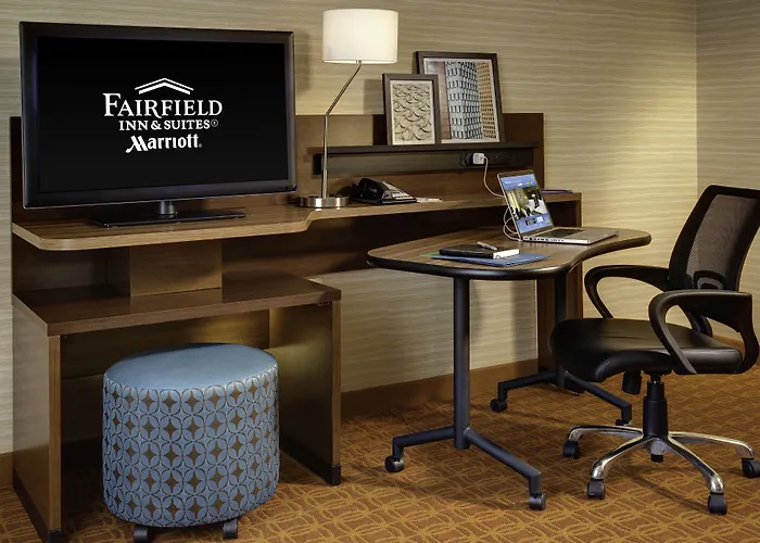Fairfield Inn And Suites Hutchinson