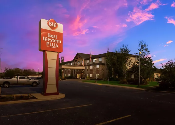 Best Western Plus Landmark Hotel