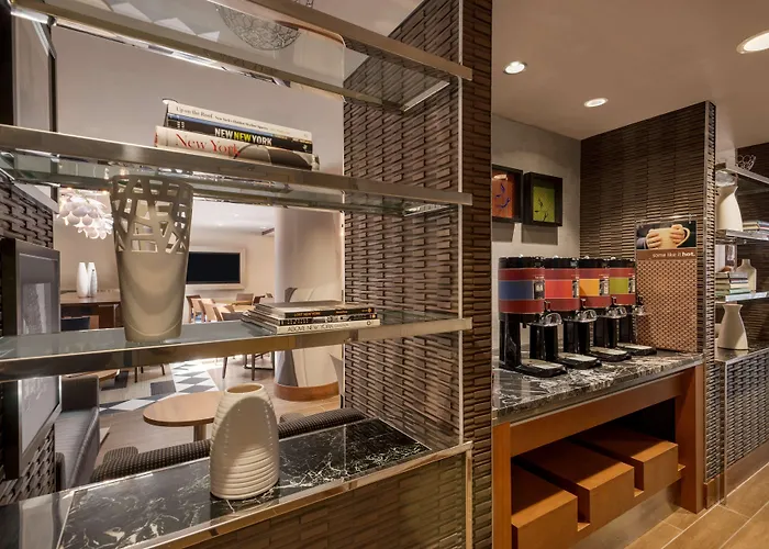 Hampton Inn Manhattan/Downtown- Financial District