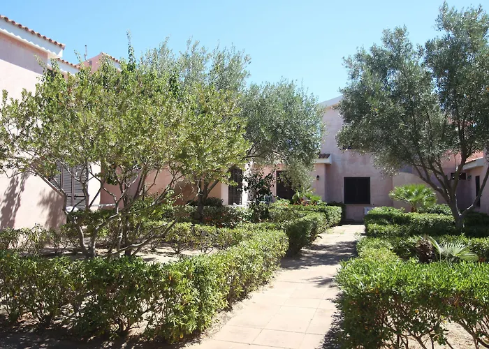 Marina Manna &Club Village