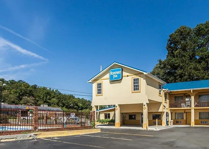 Days Inn By Wyndham Calhoun Ga I-75 And Us-41