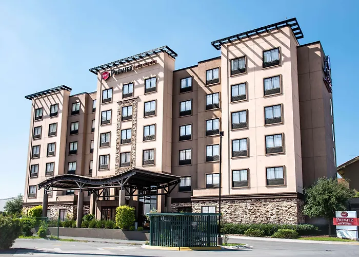 Best Western PREMIER Monterrey Aeropuerto