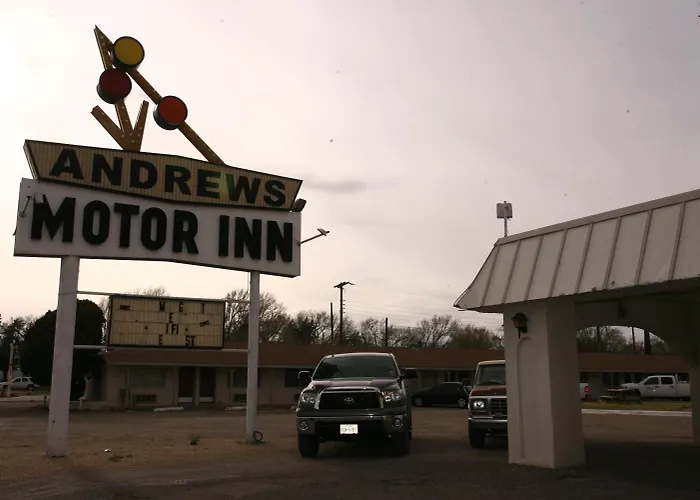 Andrews Motor Inn