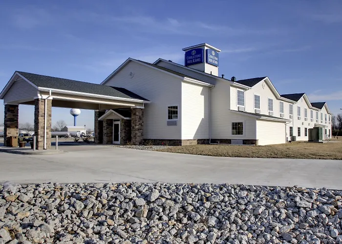 Cobblestone Hotel & Suites - Newton