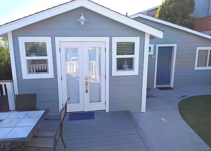 Ocean Echo & Beach Cottages
