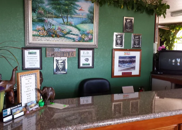 Green Country Inn