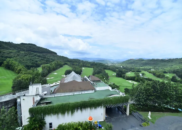 Oxford Golf Resort Pirangut