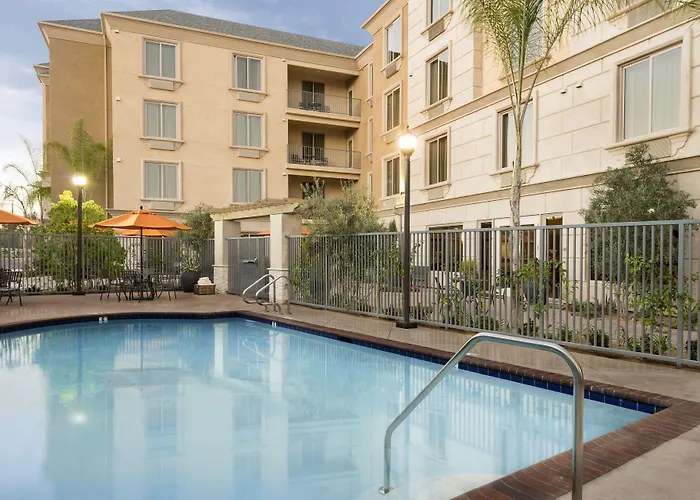 Ayres Hotel Orange