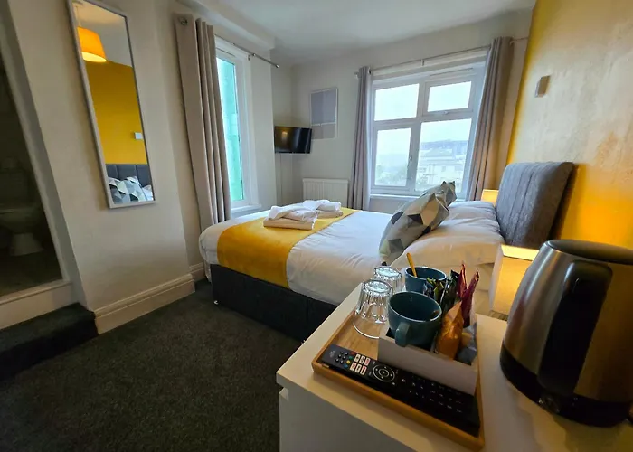 West Bay Dog Friendly Hotels