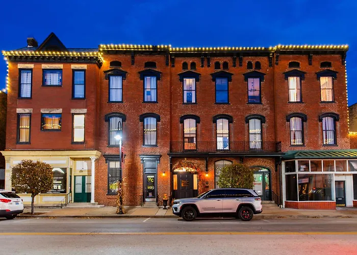 The Woodford Hotel