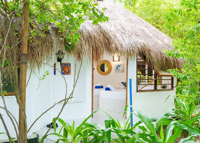 Isla Mulata, Islas del Rosario Isla Grande 